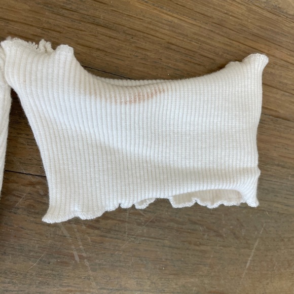 White dress. - Picture 4 of 5